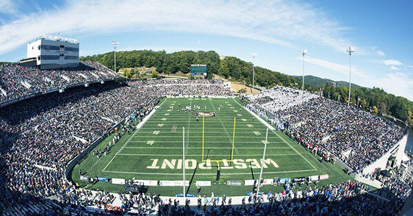 44Yak's tweet photo. Blessed to receive my first Division 1 FBS offer from Army West Point ! #AGTG💯 https://t.co/kloRvkxbxN