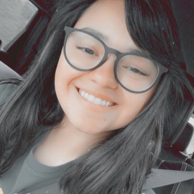 DanielleBreth's tweet photo. #NewProfilePic https://t.co/ou4u2fnNtY