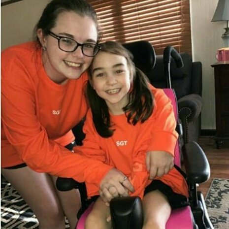 in 2018 he helped a 9-year-old girl, Rylee Sanford, donating $10,000 for her cerebral palsy treatment, along with a message; "I send it to you with all love! Louis X