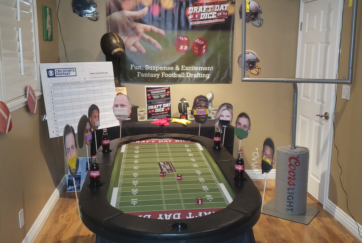 DraftDayDice's tweet photo. Heads on a stick: When you're in quarantine and you can't have your live mock draft. https://t.co/uZfNoEz0lp https://t.co/DnQdm0MCL5
