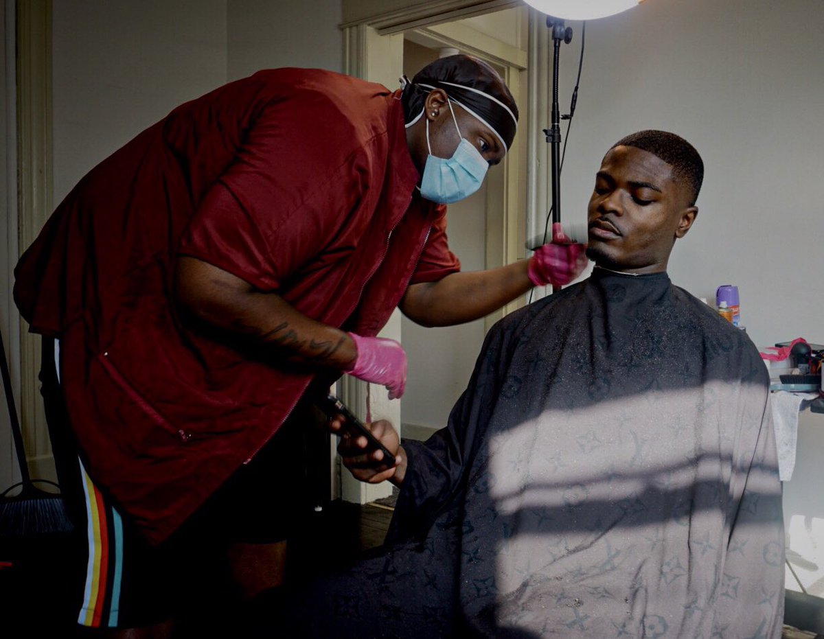 johnnyflash__'s tweet image. Growth is painful. Change is painful. But, nothing is as painful as staying stuck where you do not belong. You wanna be comfortable or you want to grow ? Because you can’t do both 💯

#BehindtheFlash
#AStormIsComing
#WatchTheSigns