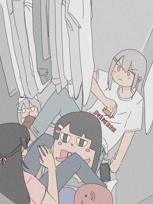 押し入れでぎゅうぎゅうの人たち
#ミトとカエデ 