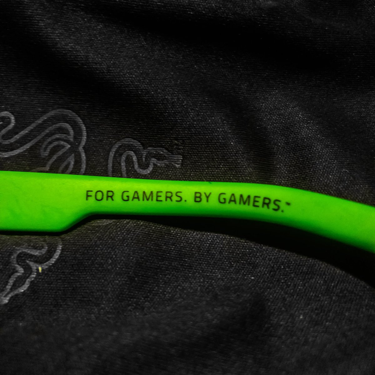 RBGSShow's tweet image. New blue light blocking #gamingglasses from @GUNNAROptiks and @Razer — gonna try these out with some Assassin’s Creed Odyssey