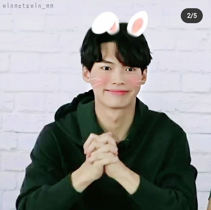 snow_brights's tweet photo. good morning to fans of win metawin and anti winmetawin, hope your morning is beautiful with this sweet smile @winmetawin 🥰💚
#winmetawin #snowballpower #brightwin #bbrightvc https://t.co/6ZDfHbg0Ks