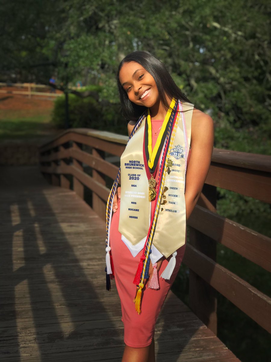 __kslade's tweet photo. So my baby sister graduated high school today and I just.. I’m so damn proud. 🥺 

-JROTC Battalion Commander
-SGA Vice President
-4 year athlete (cheer, track &amp; soccer)
-3 year Army Scholarship Recipient
-UNC Greensboro bound

The Slade’s are nothing to play with. 😤 #NeckHeavy https://t.co/djXsfcvVRK