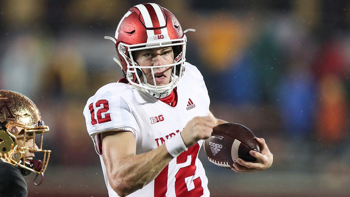 SylWinning's tweet photo. #CollegeFootball #CFBupdate
Northwestern gets IU Quarterback Peyton Ramsey via Grad Transfer. For a program who only won 3 games last season I am awfully high on the Cats to bounce back in 2020.
@NUFBFamily returns the most starters in FBS with 19 total - 10 on O 9 on D. https://t.co/iaq15IEC42