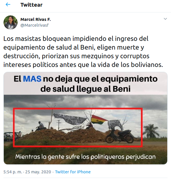antifabolivia's tweet photo. #Denuncia: El Director General de Migración @Marcelrivasf subestimando la inteligencia de la gente utiliza una foto de hace dos años del @grupoeldeber para mentir a la gente indicando que hay bloqueos en el #Beni.
#SOSBeni
#EleccionesYa https://t.co/0cSyHaIEBN