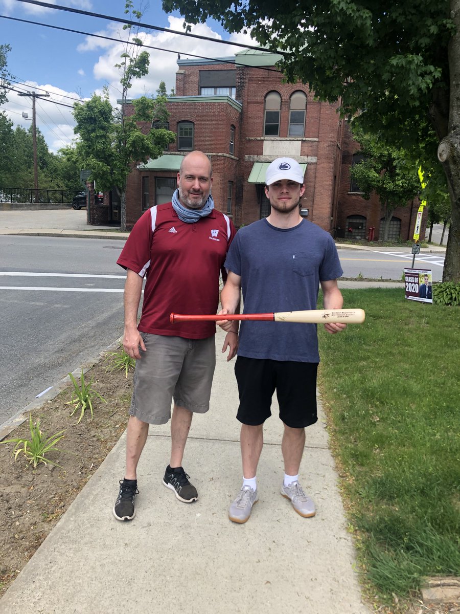 WestboroRangers's tweet photo. Coach Kittredge made some house calls to chat with each of his Baseball Seniors and deliver a token of appreciation earlier today! https://t.co/4HBwEss9w0