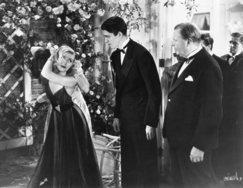 thetalentguru's tweet photo. .@thetalentguru #TCMParty #Classicmovies

#ClassicFilms #FilmClub Vivacious Lady is a 1938 RKO romantic comedy film Dir. George Stevens.
Stars #GingerRogers &amp; #JamesStewart. Also stars #JamesEllison, #FrancesMercer, #BeulahBondi, #FranklinPangborn &amp; #CharlesCoburn #HattieMcDaniel https://t.co/ecQDH4DfIv