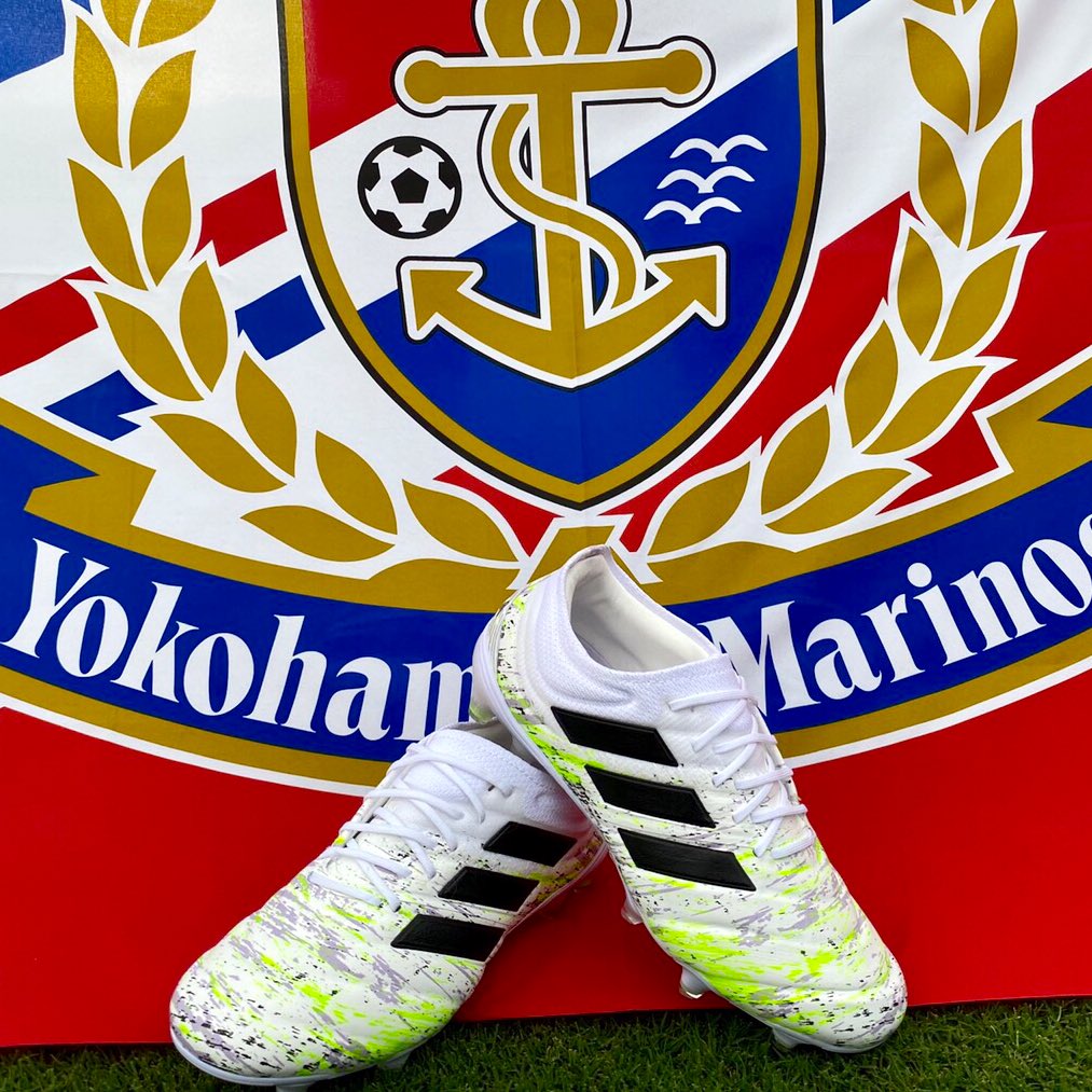 prompt_fmarinos's tweet photo. スパイクの新色テーマは、UNIFORIA=Unite(団結)+Euphoria(幸福感)

来週から再開するチーム練習にむけて、足元も気持ち新たに臨みます💪

#fmarinos #adidasfootball #createdwithadidas https://t.co/HKefKwtUNg
