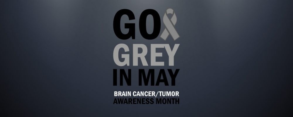 lynnetteround's tweet photo. #GoGreyInMay When athletes visit CHOC it makes their day! So lucky to see both Sean’s back in 2017. Thanks for visiting! @tumorwarrior67 @culkin22 @Chargers @NFL @chocchildrens @PBTF @CBTF #braintumorawarenessmonth #BTAM #braintumor https://t.co/ZXejOMrbc9