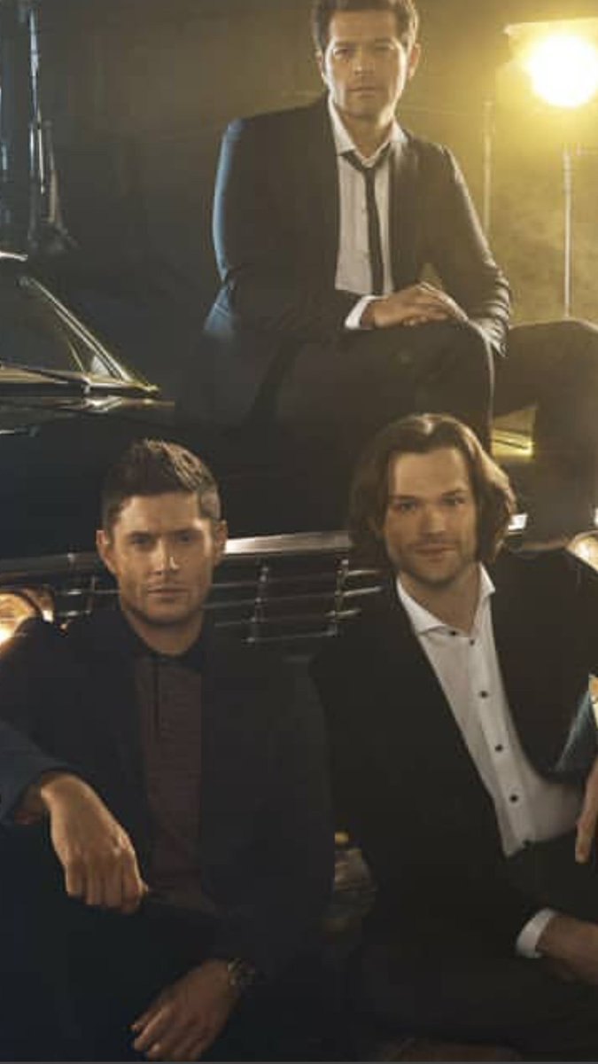 ✯✫𝑇ℎ𝑟𝑒𝑎𝑑 𝑜𝑓 𝐽2𝑀✫✯ (also individual pictures and Jenmish/mishalecki/J2)