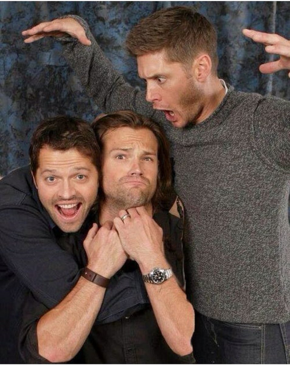 ✯✫𝑇ℎ𝑟𝑒𝑎𝑑 𝑜𝑓 𝐽2𝑀✫✯ (also individual pictures and Jenmish/mishalecki/J2)