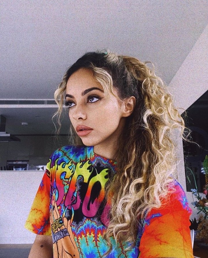 Day 24. I love when she wears that shirt!! It's so colorful, original and my favorite! :33 #JadeThirlwall  #LittleMix  #LMBreakUpSong  #LMTV  #BreakUpSong