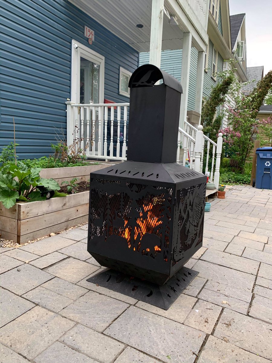 VoesenekM's tweet photo. Firepit featured tonight #Manitoba #firepit #SocialDistanacing #backyardfires #summer2020 #SocialDistanacing #covid19 https://t.co/C2J1VKE0Lb