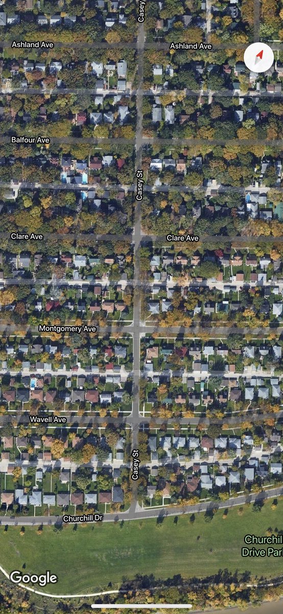 The Park closed in 1942 and the land was sold to create new housing and the park that exists along Churchill Drive. You can today see a distinct line where houses change from turn of the century to mid century style along Clare Avenue where the park once began. 7/8