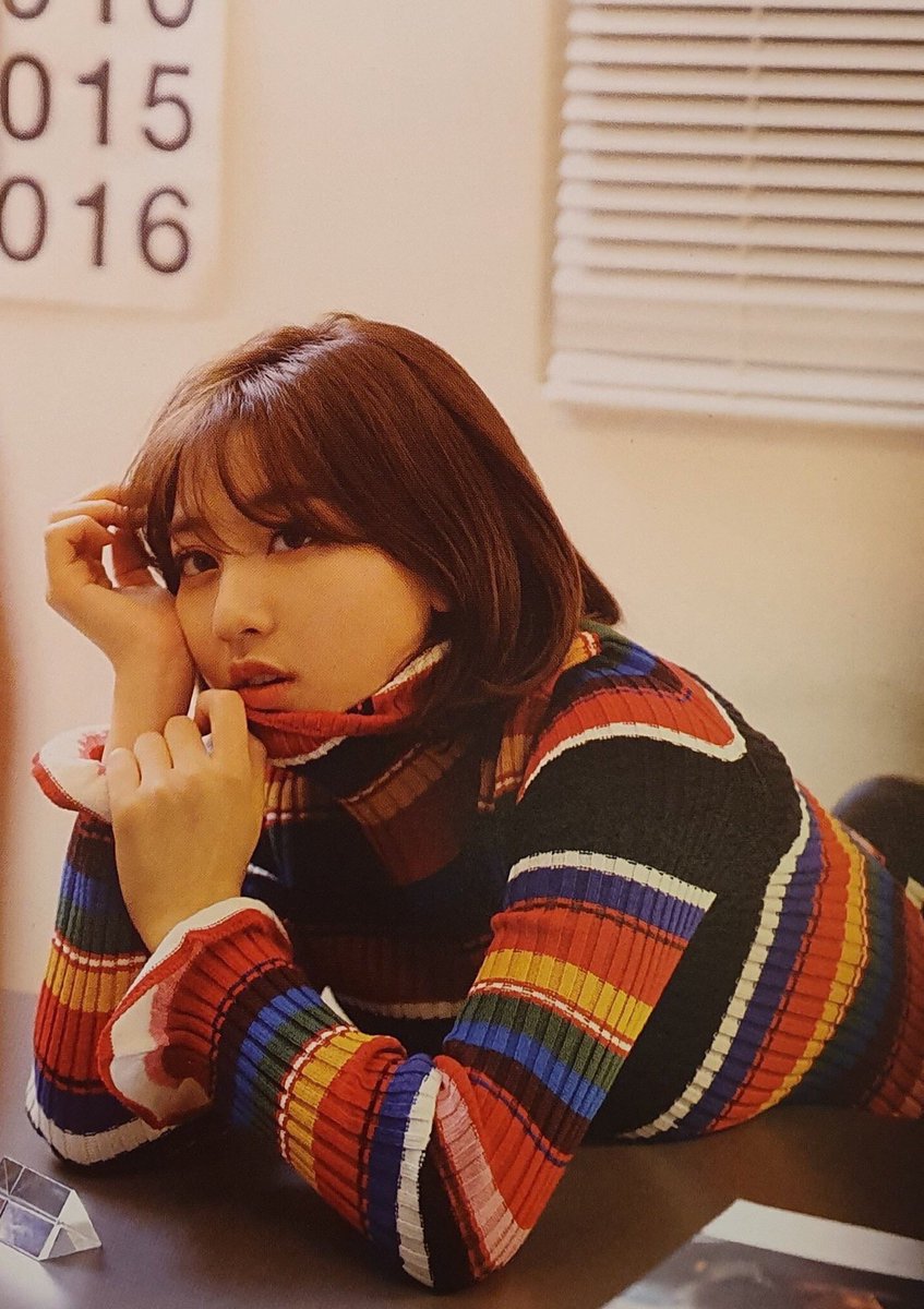 park jihyo,-needs to plan everything -less people more peace-good grades-could do anything for their family -loves listening to others-could be a great psychologist -dog person -about to go to college and still doesn’t give her first kiss yet