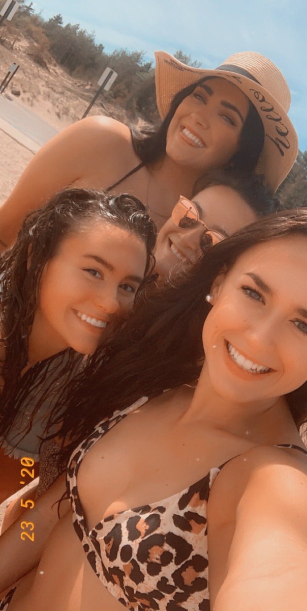 megansedlock's tweet photo. Thanks for a great bday weekend kids 😁 until next time @robjune1 @JillianWamsley6 @SCswerve @BigTrue34 @GrantDoud @Jminger07 @AudreyBenko https://t.co/l0i6F9WDbN