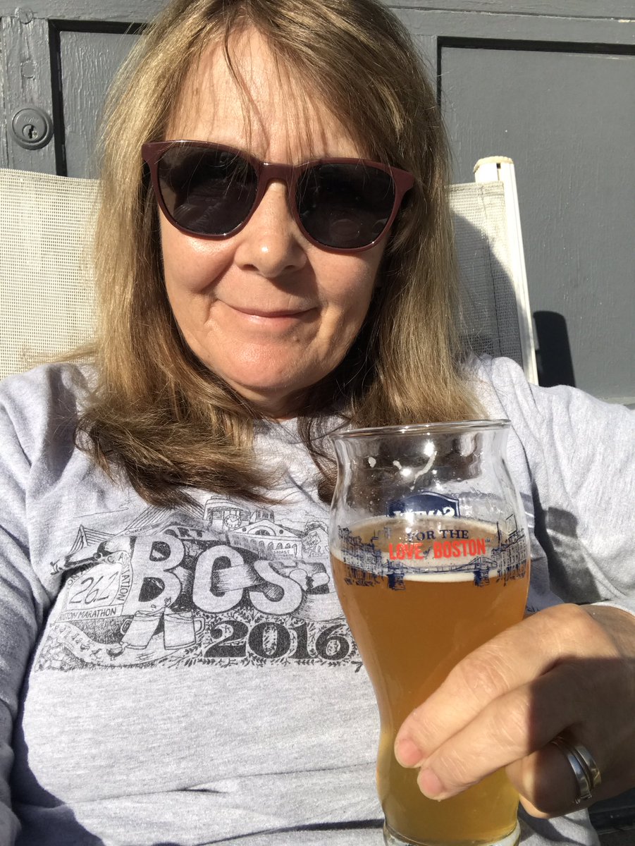 nevermagatrump's tweet photo. Ain’t nothin that a beer can’t fix! #aintnothingthatabeercantfix #ThomasRett 🎶 ☀️ Happy Sunday ! #memorialdayweekend2020 https://t.co/wQlgok0bjb