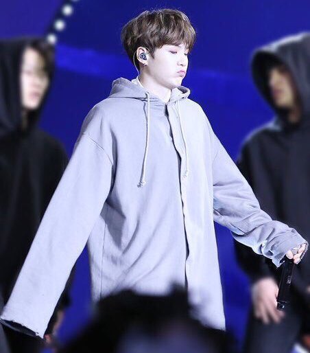 yoongi in oversized clothes — a thread