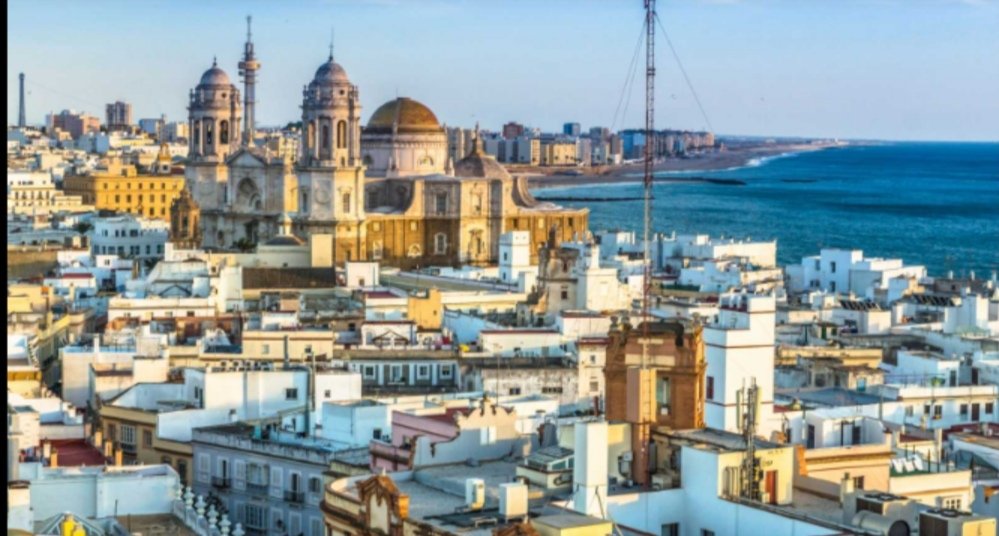 10. Cádiz- This place puts a smile on my face and it should do so on yours too- Everyone that I have met from here is (and I can't stress this enough) LOVELY- They have a crazy carnival- Also where lots of the drugs arrive (the strait )