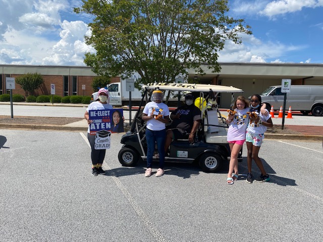 ForPerdue's tweet photo. A wonderful day celebrating all the amazing graduates in Rockdale County. Congratulations #Classof2020 https://t.co/Q4OmdVFZG6