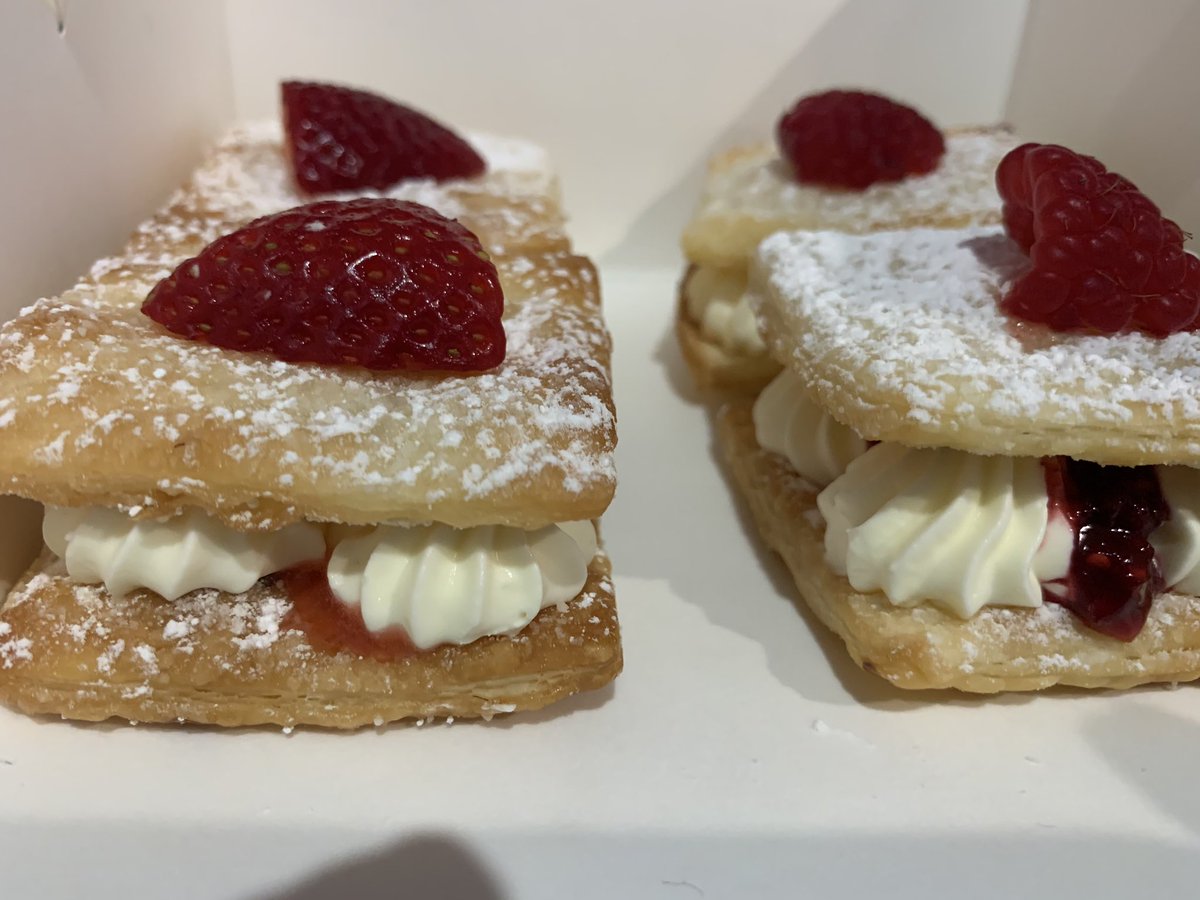 Busy making a few Millie feuille at the weekend...  strawberry or raspberry!  Big decisions #Adelaide #ladygreenshightea #desserts #hightea