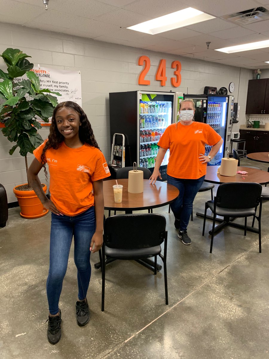 jensherluvsgod's tweet photo. Team Depot Shirt Day yesterday was a hit at 243! #DoingMoreForOurVeterans
@Allison_HD @marlaina_smith @sgaskinshd @Nieca09136378 @bg0917 @Slimtallblonde https://t.co/QKDZoh6KCv
