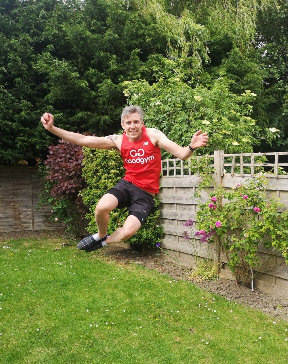 GoodGymYork's tweet photo. Another cracker of a day!! Amazing running, cheering, support and love being shown by our amazing teams. What a community we have here &amp; how great that we can use this to raise money to help the wider one. Please share the love if you can ❤ Before pics..
 https://t.co/aI1COGfyhO https://t.co/wxW5buWx29