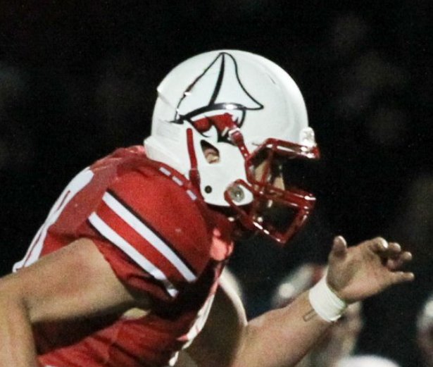 coachmwood2's tweet photo. ⭐️MN HS Helmet Tournament🏈
North Star Region - Round 2
 
15 East Grand Forks Green Wave
@EGFFB

 vs. 

7 Detroit Lakes Lakers
@dlhsfootball

VOTE BELOW! #MNHSHelmetTournament
@hshelmettourney https://t.co/07RbA3yfiv