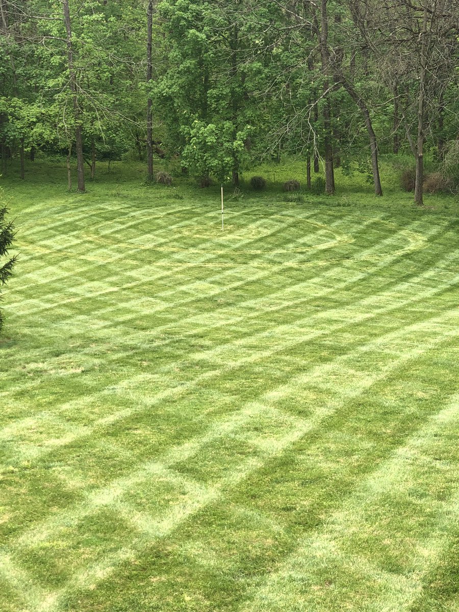 bryan_settle5's tweet photo. Need this for our backyard par 3. #ULTRAPrizeScramble https://t.co/KPrcaoTFvR