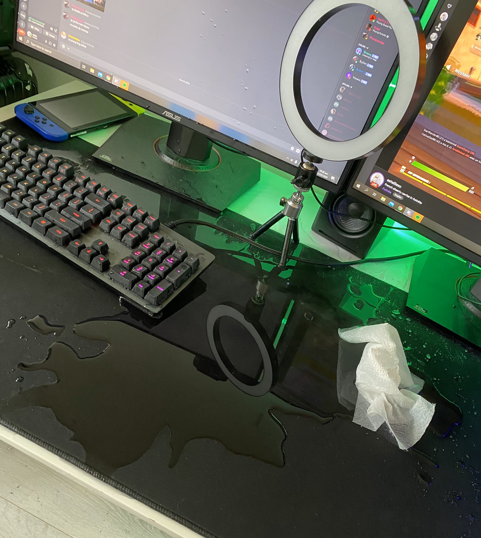 Esther Ng Gona Be Late Today I Guess