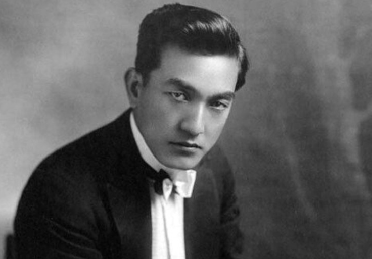 can't believe modern Hollywood is so iffy about letting asian men be sexy leads when the FIRST MALE HOLLYWOOD SEX SYMBOL was Sessue Hayakawa, a Japanese mandiversity isn't some recent gift bestowed upon us. we're actually being robbed and erased worse than in the !! 1910s !!