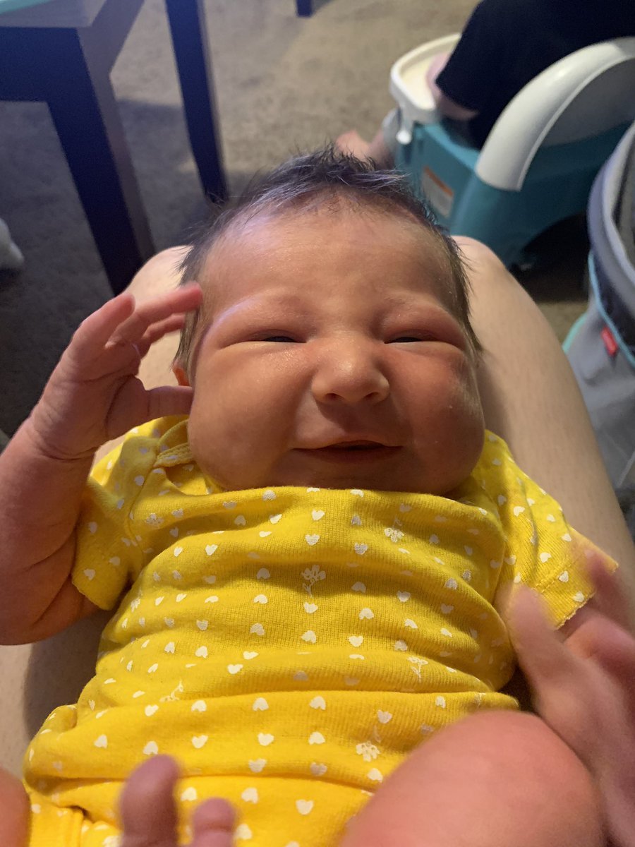 SydneyTanner's tweet photo. Just some pictures of my kid 😍🧡🌦 https://t.co/Ekdv3AKNIB