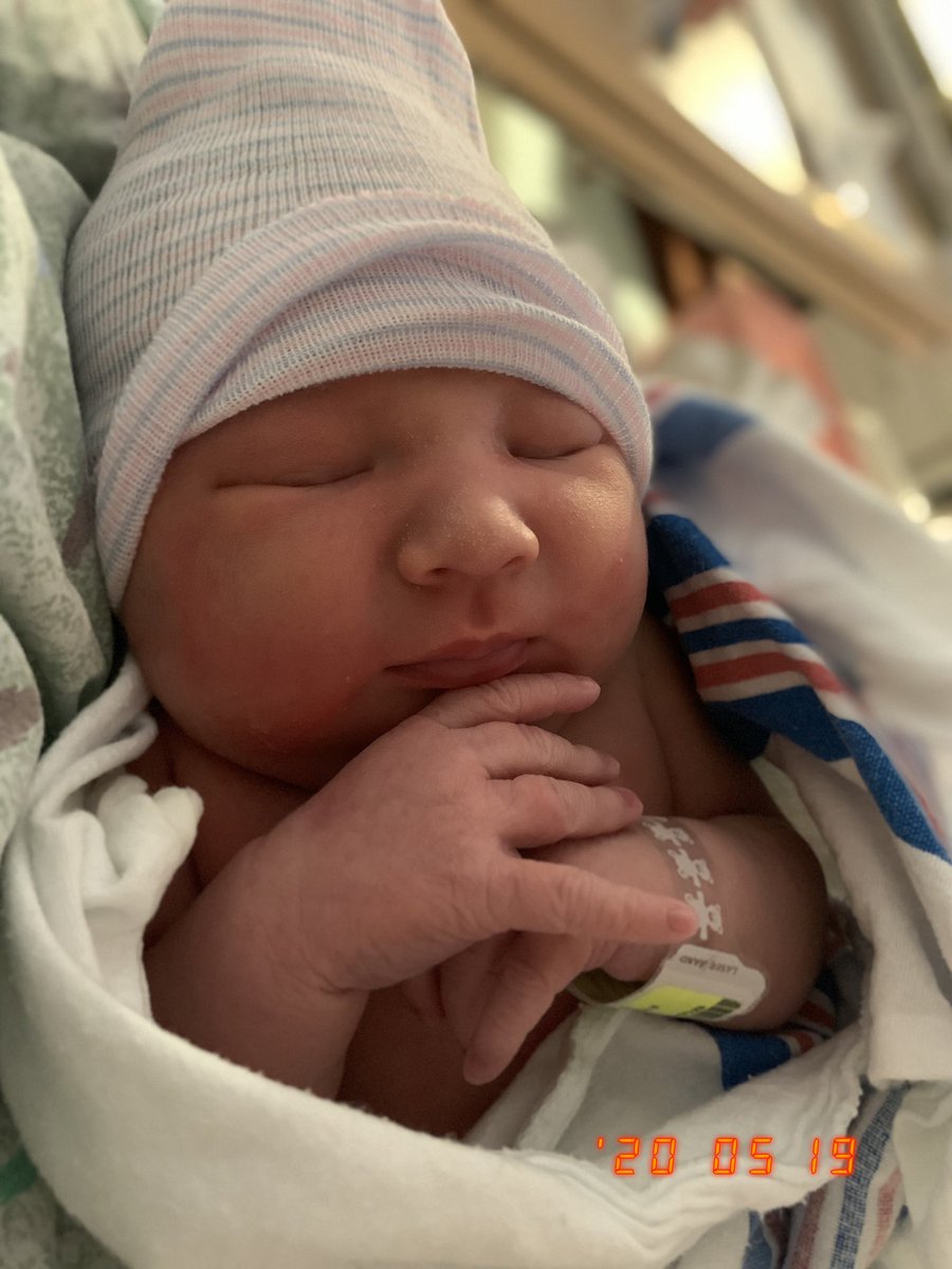 SydneyTanner's tweet photo. Just some pictures of my kid 😍🧡🌦 https://t.co/Ekdv3AKNIB