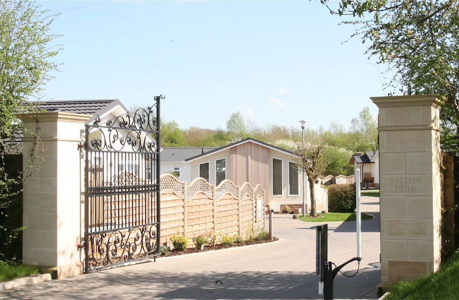 WillowParkLL's tweet photo. Grand Open Day Weekend 29th &amp; 30th June 2019- Offering executive plots with generous spaci https://t.co/tc02m5EldU #luxurylodges https://t.co/udj0gMT5Tl