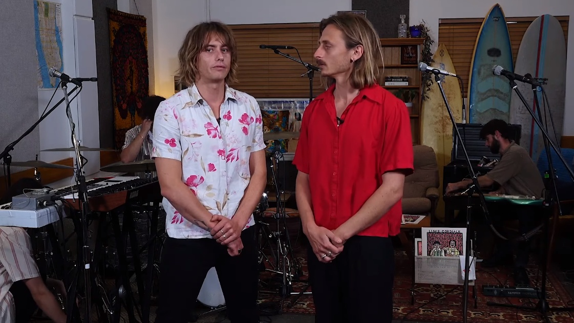 Music Feeds tweet media