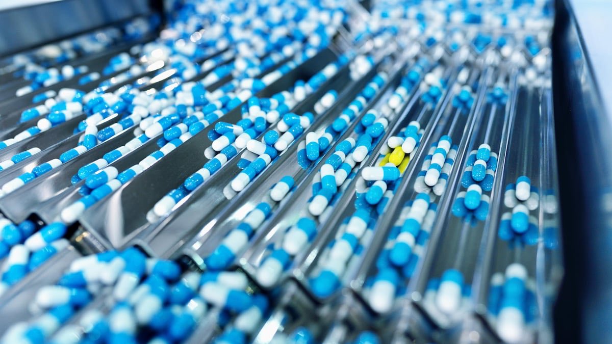 Médicaments: La recherche est sacrifiée pour abaisser les prix, dit l'industrie pharmaceutique
#polcan #covid19  ici.radio-canada.ca/nouvelle/17058…