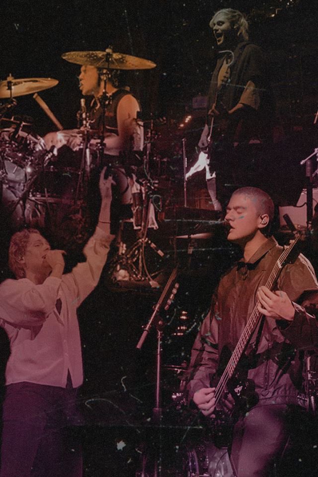 lonleyhearthood's tweet photo. @shmandeluca Photos I had taken of the boys individually at the show in Indianapolis, then edited together with effects in adobe photoshop ❤️💕 https://t.co/vJYkfCuEEf