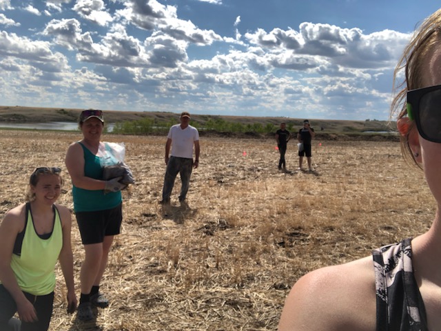 hubez00's tweet photo. With the awesome help of this crew today and a couple Cold ones later we have our hop plants planted!May not have use some big machinery to help fluff up the soil to plant but hey,doing it the #oldschool way with spade and by hand makes it more memorable & rewarding #306hops https://t.co/R7bCXSpUlW