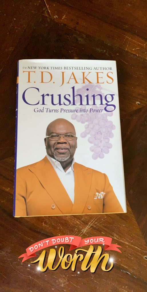 TRISTANvsTEE's tweet image. 📚 “Crushing” God Turns Pressure into Power - @BishopJakes ✝️ No.2 #TEEbookclub #ItCrushedMe #Coronavirus #BookClub #Books #MemorialDayWeekend