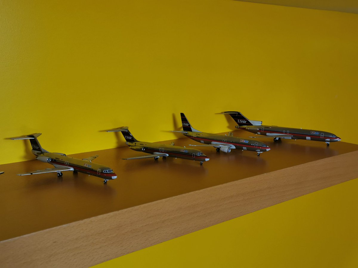 airliner_models's tweet photo. Working on the home studio decor today!!  #Diecast #USair #Continental and even an #American!  
#avgeek #models https://t.co/cFTmsbWrNC