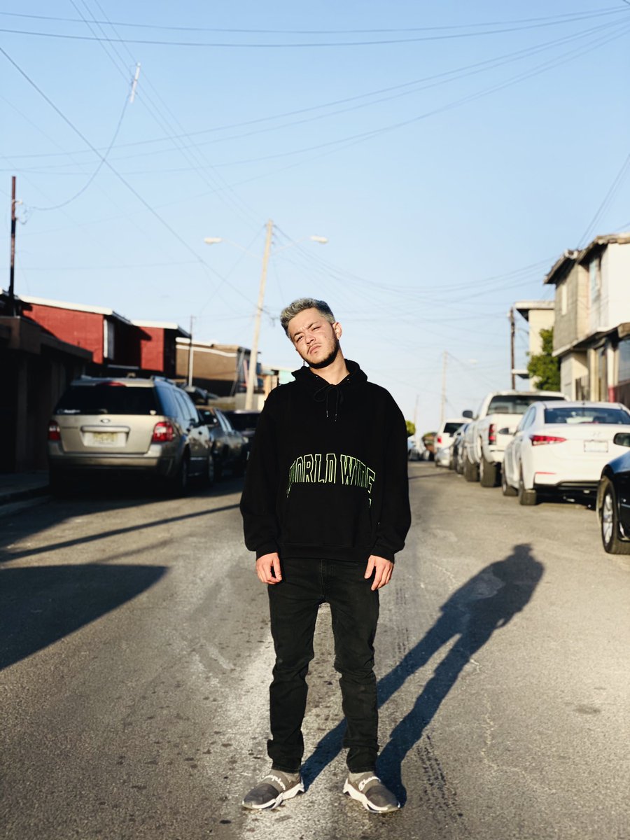 CallMeDollars's tweet photo. World Wide 🌐 
Birthday at midnight💵 
LFG!🤟🏼 https://t.co/7SFtBNEABx