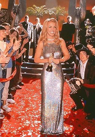 Norma Jeane On Twitter Lucky Is About Marilyn Monroe And I Wanted Lucky To Win An Oscar In The Video Because Marilyn Never Won An Oscar And I Think She Deserved Britney