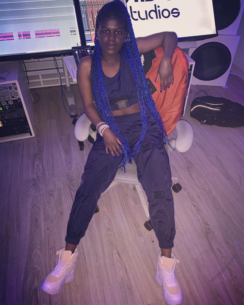 Yedaiah__'s tweet photo. DO YOU MISS ME
LIKE I MISS YOU 🤍.......
#rider #studio #imu #work #grindtime #studioappreciation #TheMatch2 #sundayvibes #blu3reyy #cashapptwitch #championsforcharity #TigervsPhil https://t.co/sgTSKBHPaj