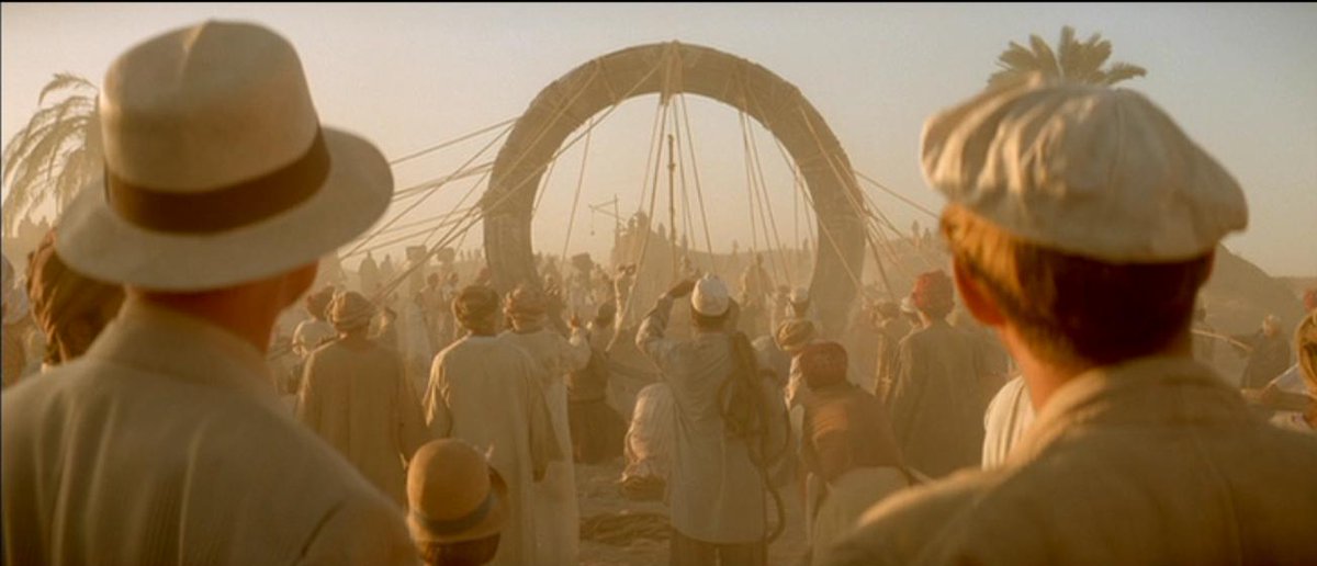 Stargate (1994).You all know the shape of the Stargate, which we discovered in the Roland Emmerich's movie before seeing it again in multiple TV series for two decades.But did you know that it was originally... triangular?