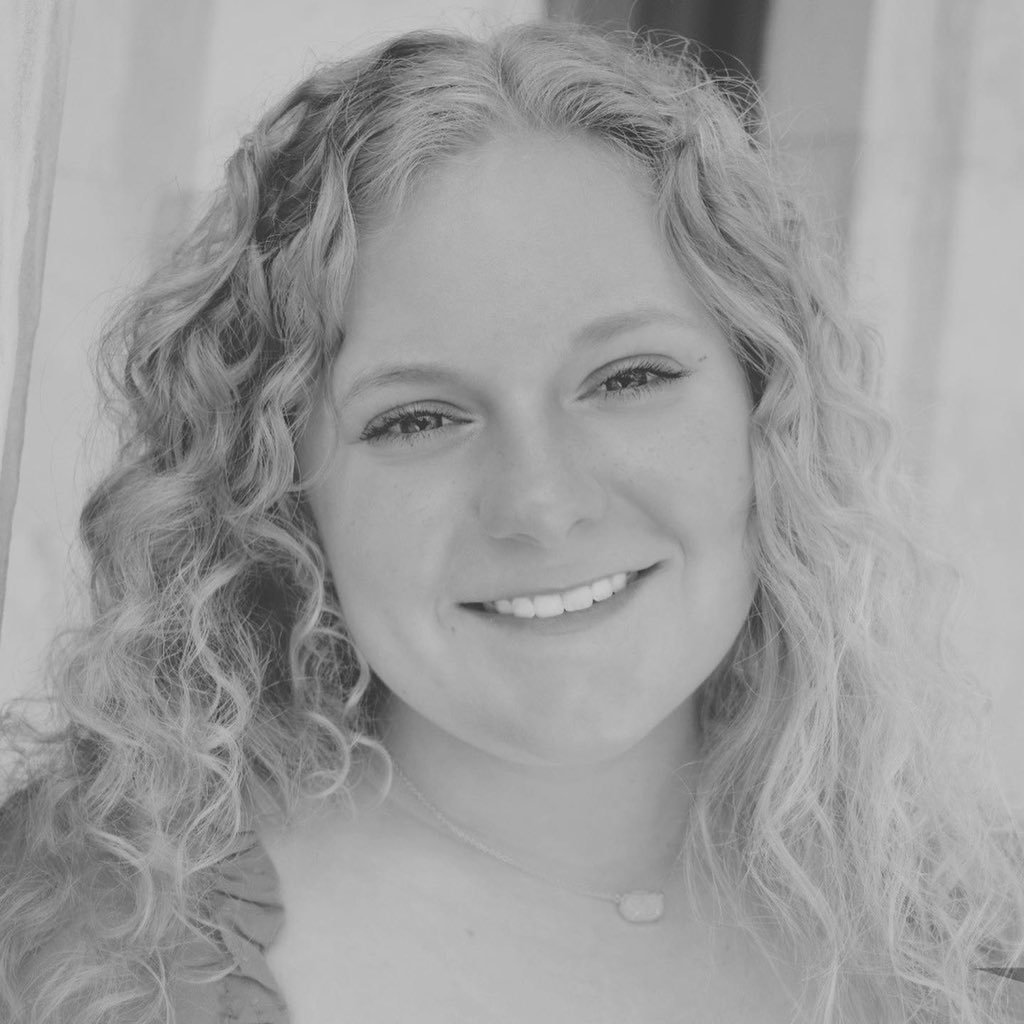 AdrianWVB's tweet photo. Welcome Hannah Sugg!

Hannah is a DS/Libero from Waterville, Ohio. Adrian immediatley felt like home to her and she loves that everyone is so welcoming on campus! https://t.co/8FnreArdpn