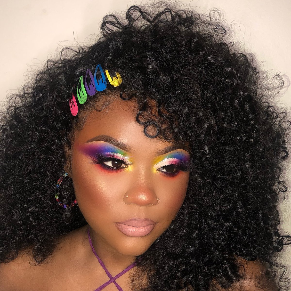 makeupexpert4's tweet photo. @sourcandycosme1 My favorite look 💄💜💛💚💙💓 https://t.co/baTewUDpUl