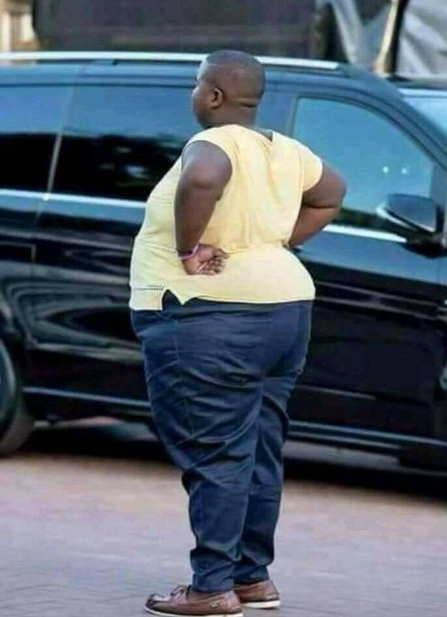 PROFjunior_sa's tweet photo. @Candy_Thusi I remember well my mom saying i got a cousin And she is on twitter now i think i found her  

😀😀😀😁😂 https://t.co/R6PG3VBvjR
