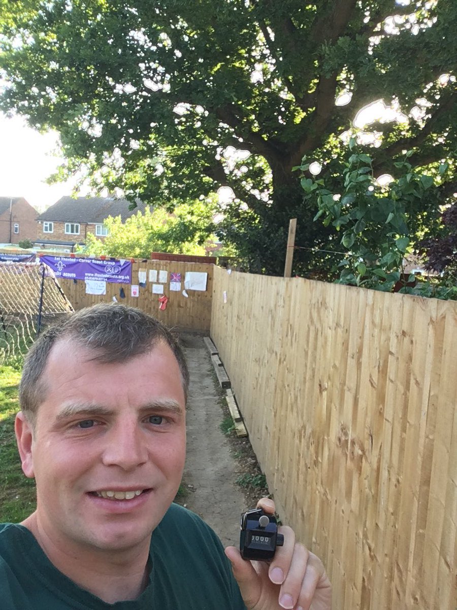 StephenJohno's tweet photo. 🙌😃🙌😃🙌😃🙌😃🙌
Good morning everyone, 

I’m up walking &amp; jogging towards working on my last marathon today which is number 🎉42 🎉 out of 🎉42 🎉 marathons for the NHS.

728 laps of my 58 metre garden.

We have raised £2,910 for the NHS.

https://t.co/p54kbJ9Jls https://t.co/bIsau8ea3E